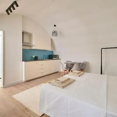 Apartamento Alfama Village @ Porta8 *